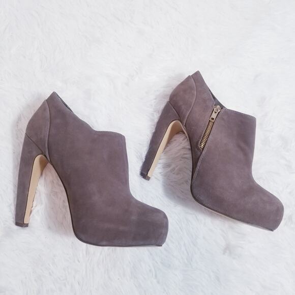 Dolce Vita Taupe Nubuck High Heels Booties - Picture 1 of 10